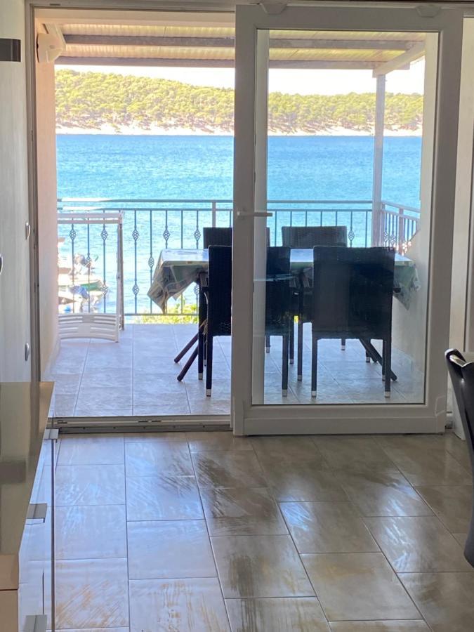 Apartments Nautica Barbat na Rabu Exterior photo